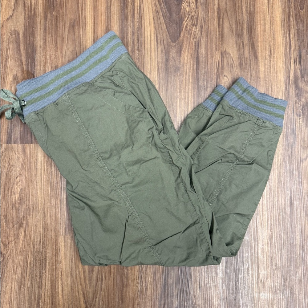 Torrid Olive Green Jogger Pull-On Pants with Charcoal Accents Plus Size 2R